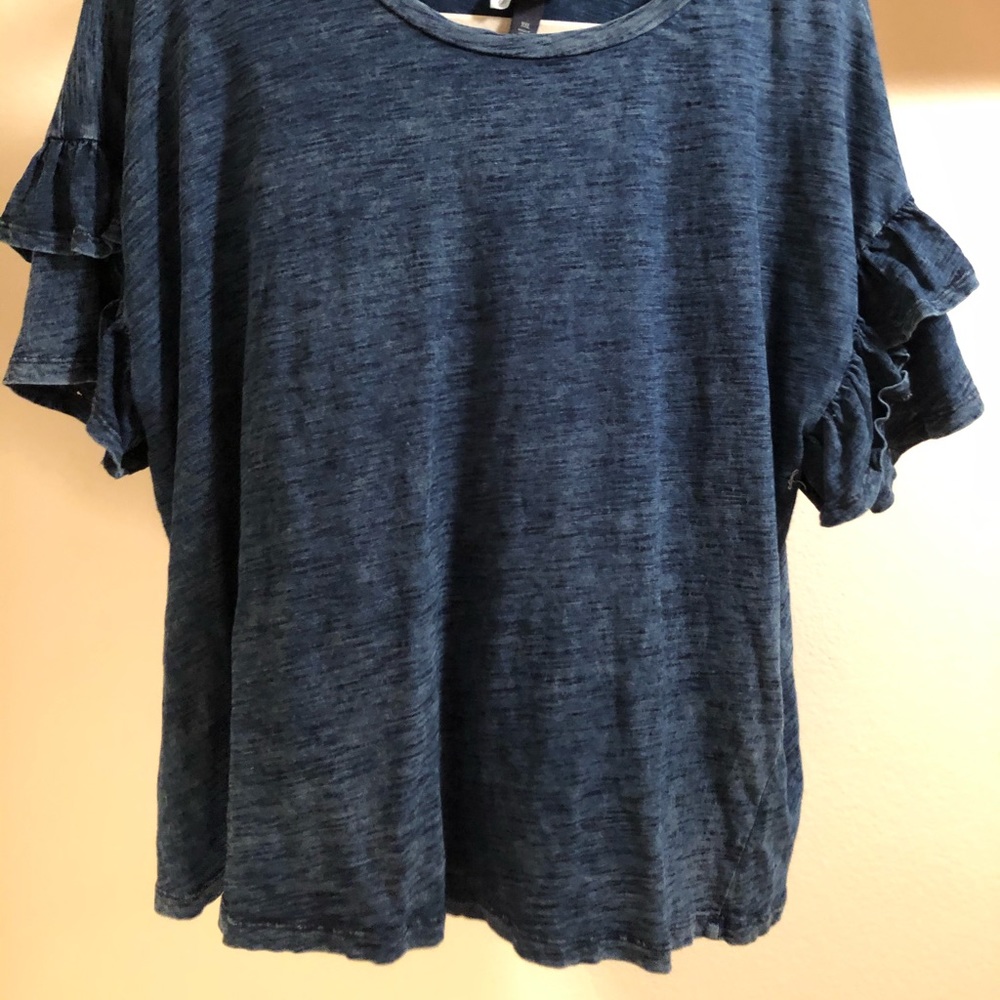 Navy Universal Thread Top - Picture 2 of 2